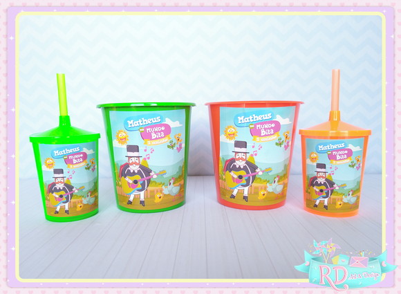 Kit Baldinho e Copo Shake Fazendinha do Bita