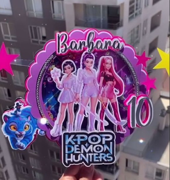 Arquivo de Corte Topo de Bolo Kpop