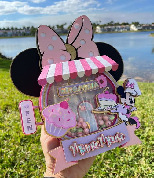 Topo de Bolo Minnie Confeiteira