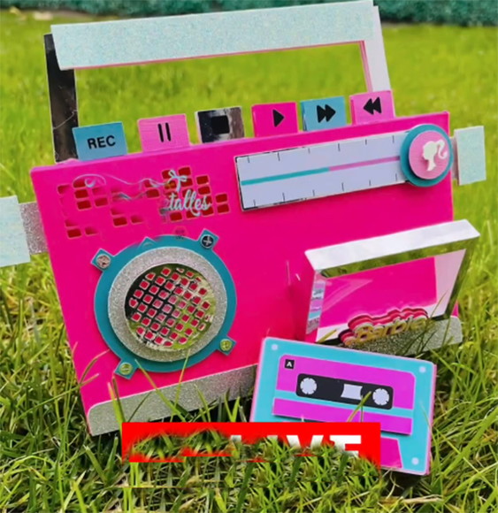 Arquivo de Corte Topo de Bolo Rádio da Barbie