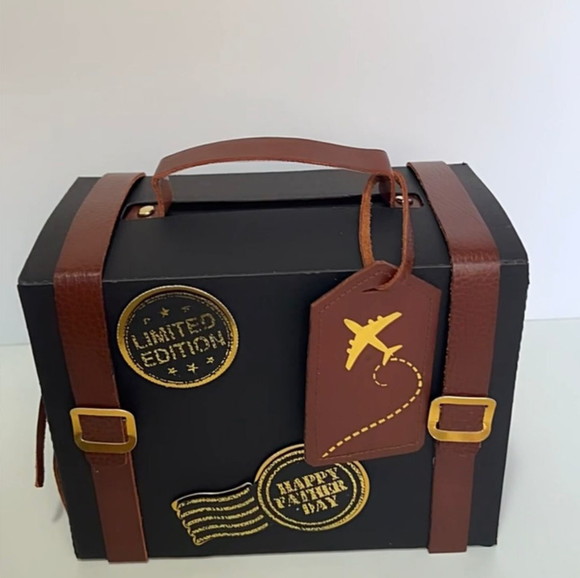 Arquivo de Corte Topo de Bolo Mala Viagem