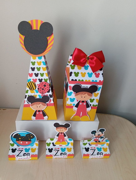 Kit Festa 15 Itens Mickey - Pegue e Monte - Lembrancinhas