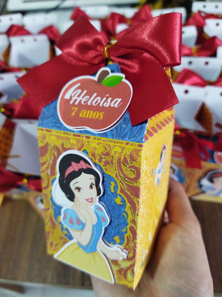 Caixa Milk Branca de Neve Lembrancinha
