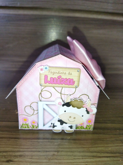 Caixa celeiro fazendinha rosa lembrancinha