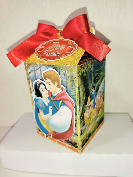 Caixa milk Branca de Neve lembrancinha