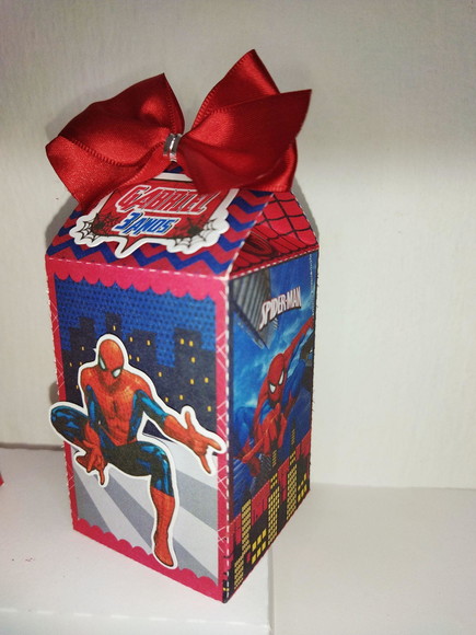 Caixa milk homem aranha lembrancinha