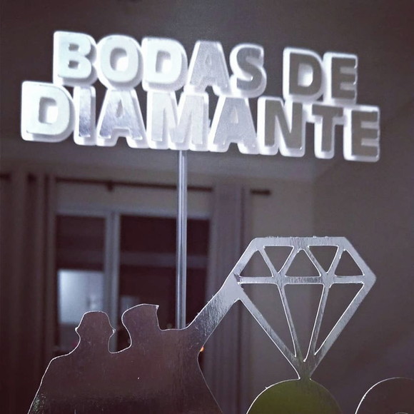 Topo de Bolo Bodas de Diamante