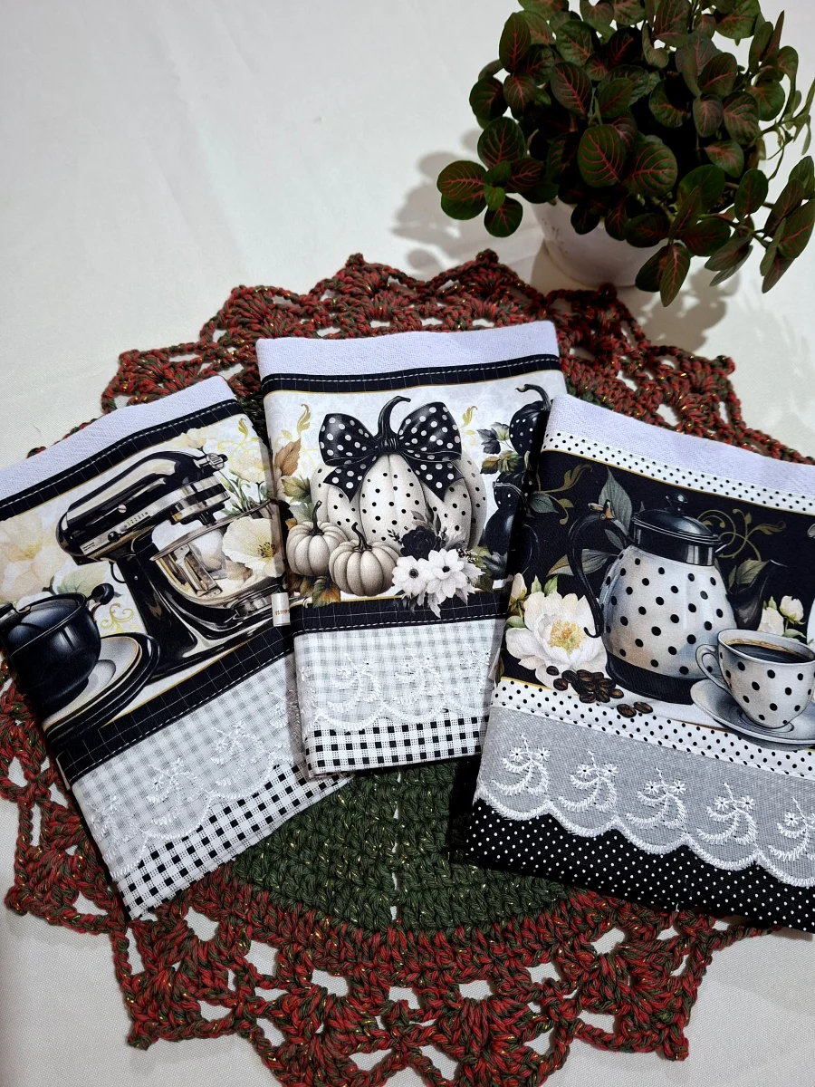 Kit de Panos de Prato Preto e Branco