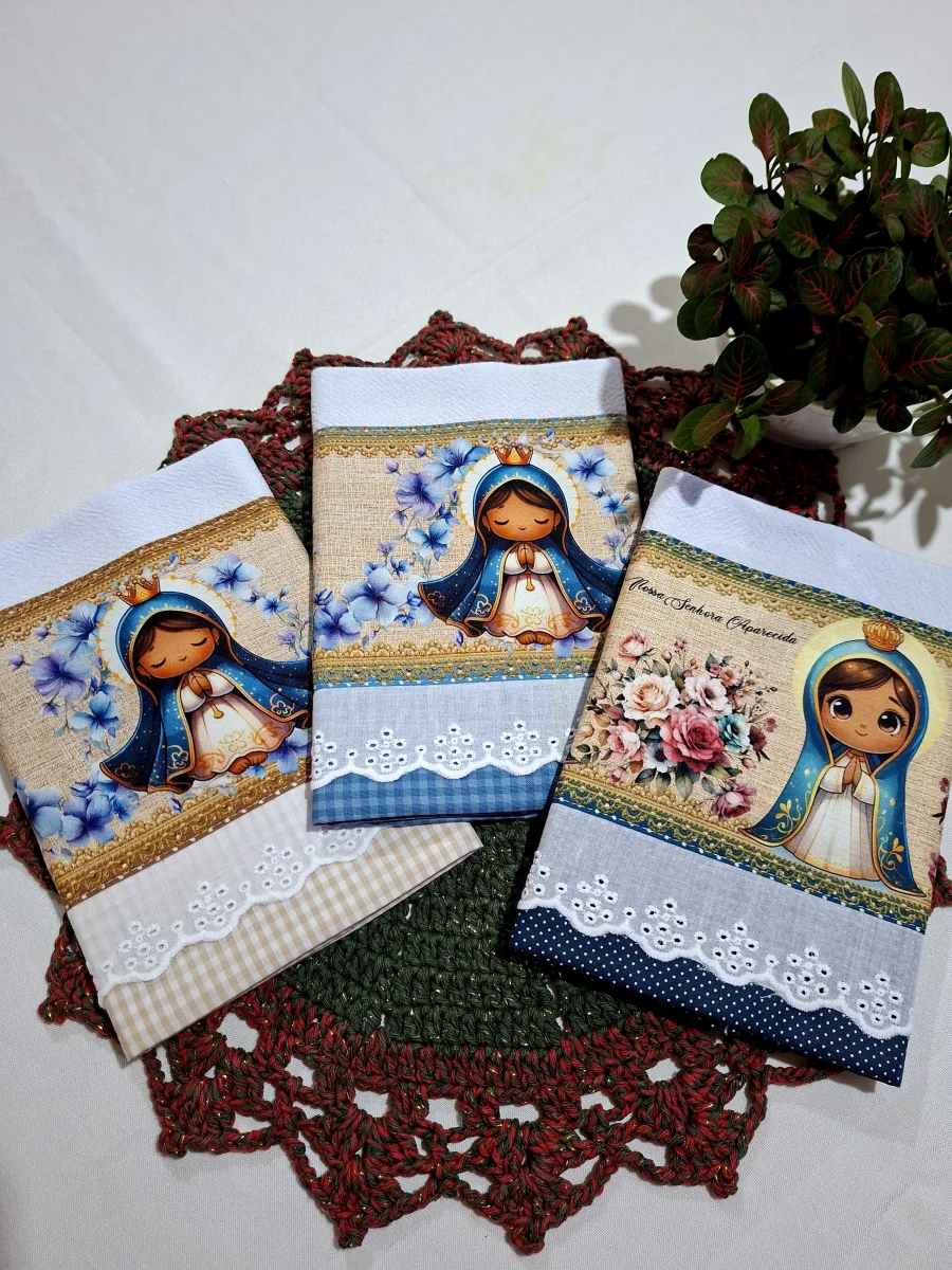 Kit de Panos de Prato Santinhas