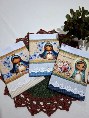 Kit de Panos de Prato Santinhas