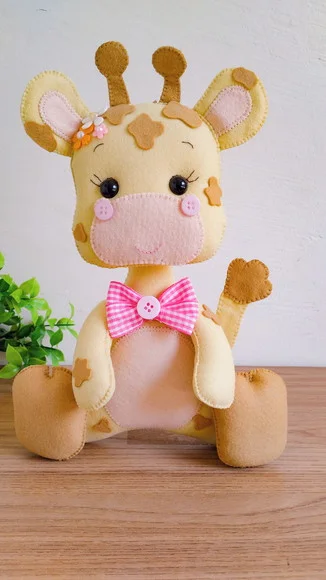 Safari em Feltro - Girafa 25cm - Imagem 3