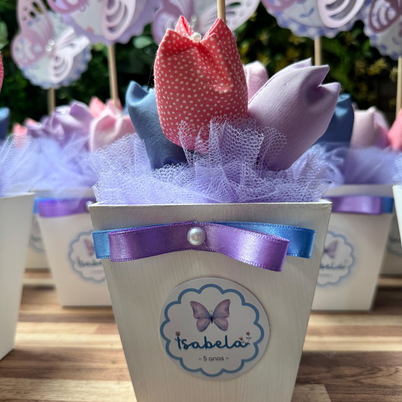 Centro de Mesa Jardim Encantado Personalizado - Imagem 2