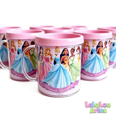 Caneca Princesas
