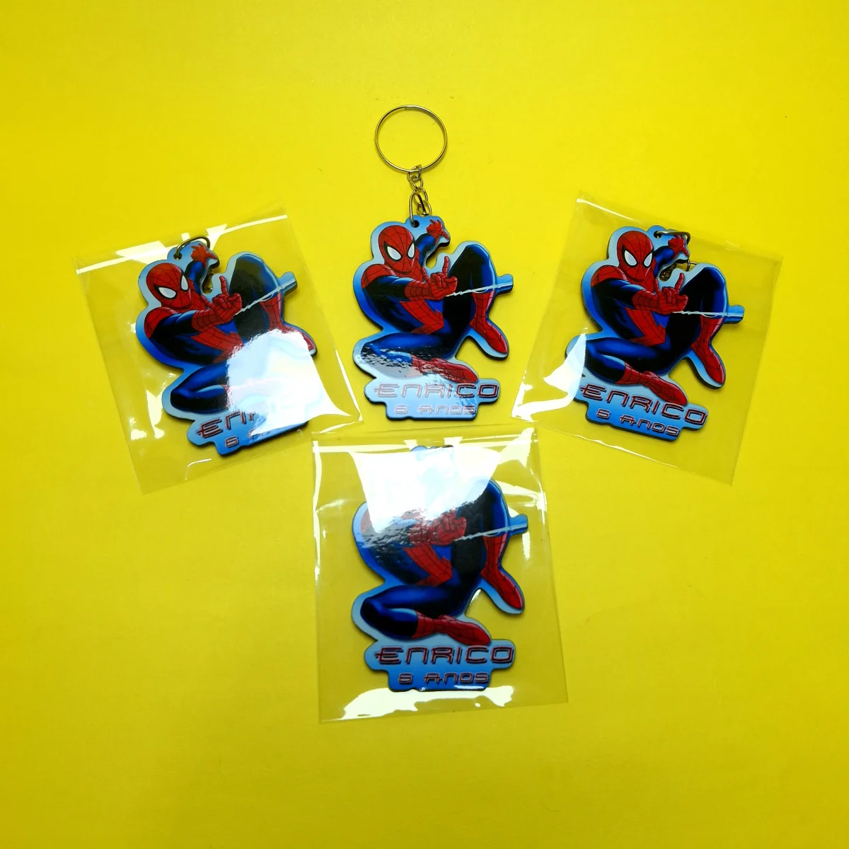 Chaveiro personalizado em MDF - Homem Aranha - Imagem 3
