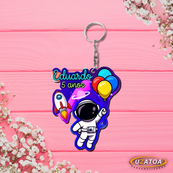 Chaveiro personalizado em MDF - Astronauta