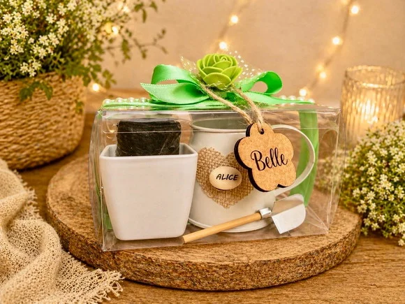 Lembrancinha Kit Plantação Luxo com semente gravada com nome