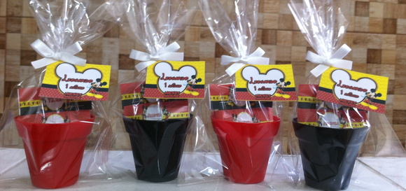 Lembrancinha Mini Jardinagem-mickey