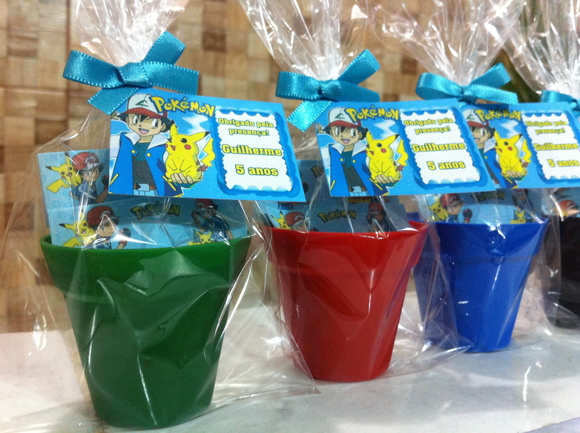 Lembrancinha Mini Jardinagem-pokemon