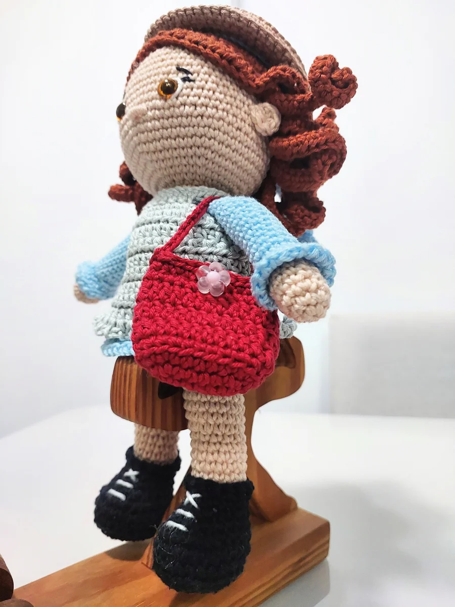 BONECA AMIGURUMI DIANA - Imagem 5