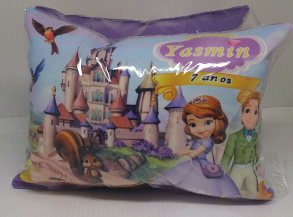 ALMOFADINHA PERSONALIZADA 20 X 15 PRINCESA SOFIA