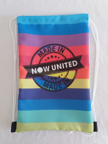KIT 1 mochilas +1 NECESSAIRE TEMA NOW UNITED