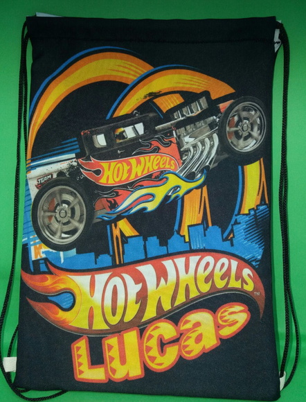 Mochilinhas tema Hot Wheels