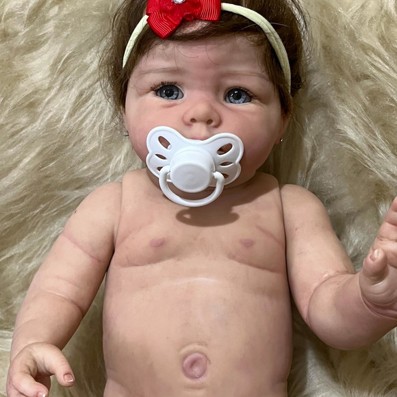 Bebe Reborn Menina Hanna - Imagem 4
