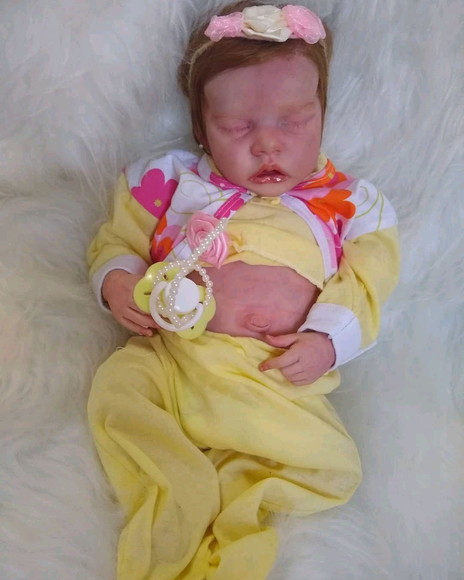 Linda bebê reborn altamente realista twin A