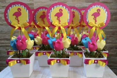 Centro de mesa flamingo