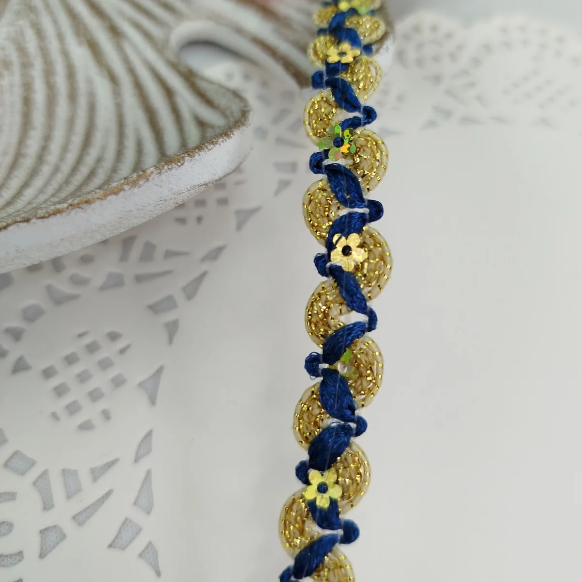 Galão Metalizado Dourado com Azul - Venda a Metro | Artesanato, Scrapbook, Costura Criativa - Imagem 7