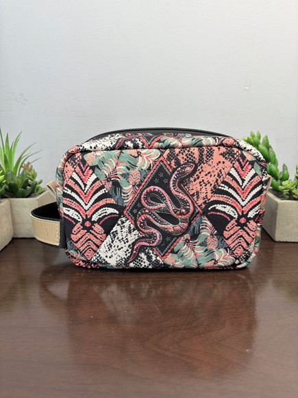 Necessaire Fofura Forro Impermeável e Alça de Mão