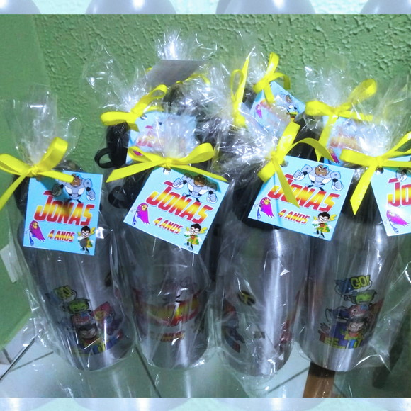 Squeezes em Alumínio 500 ml Personalizadas Jovens Titans - Imagem 5