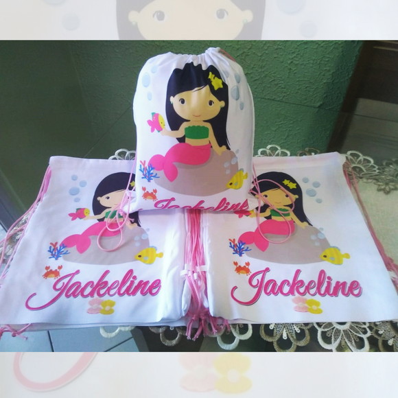 Mochilinha Ecobag Sacochila Personalizadas Sereias - Imagem 2