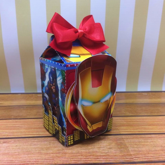Caixa Milk os Vingadores