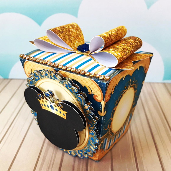 Caixa Sushi Mickey Realeza Luxo