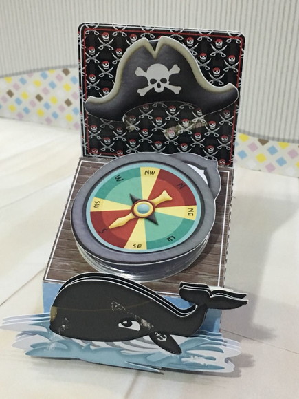 Porta Latinha Acrilica Pirata