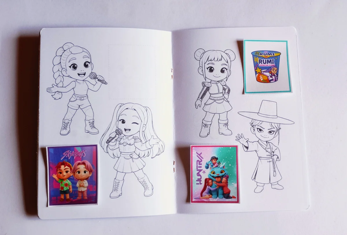 Guerreiras Kpop Álbum com Figurinhas Desenho Colorir Huntrix atividades lembrancinha 50 unidades - Imagem 8