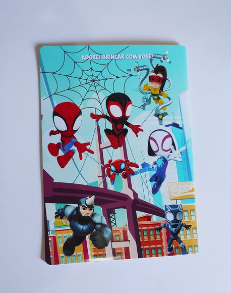 Álbum de Figurinhas e Desenhos de Colorir Spidey e Amigos