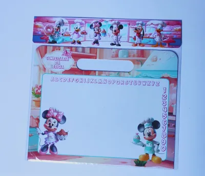 Confeitaria da Minnie Mickey Lousa Mágica + jogos cartonada com caneta lembrancinha  10 unidades