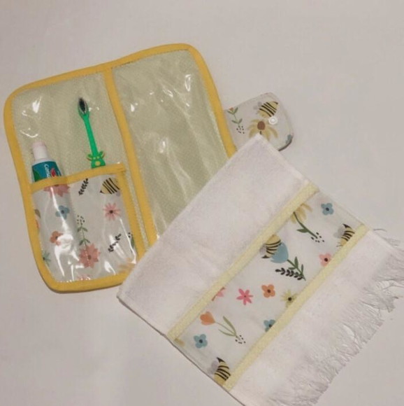 Kit Escolar Avental + Estojo de Higiene Bucal - Imagem 3