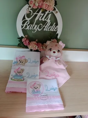 Trio fraldinhas de boca + naninha personalizadas