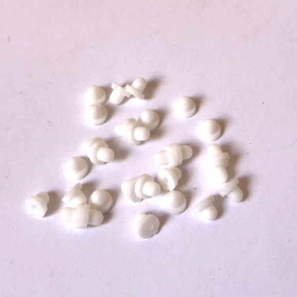 Base Almofada Silicone Branca para Brinco de Pressão 8 mm