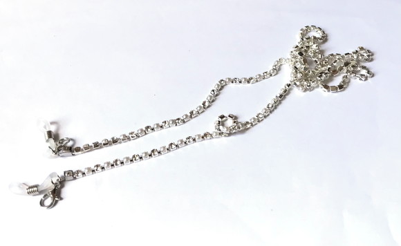 Salva Oculos em Corrente de Micro Perolas e Strass