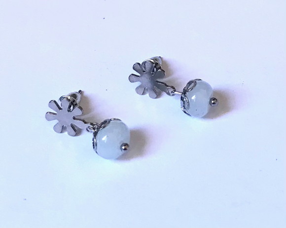 Brinco Pino Forma Flor Aço Inox com Agua Marinha Rondell