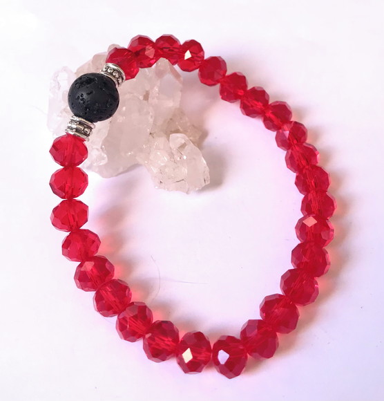 Pulseira Japamala com Cristais Vermelho e Rocha Vulcanica