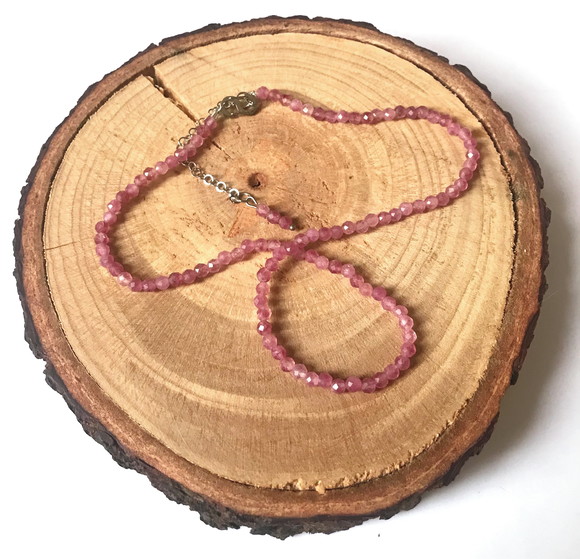 Choker Colar com Turmalinas Rosa Facetadas e Aço Inox
