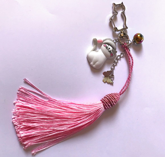 Chaveiro de Gato com Tassel Tulipa e Hematita Iridisada