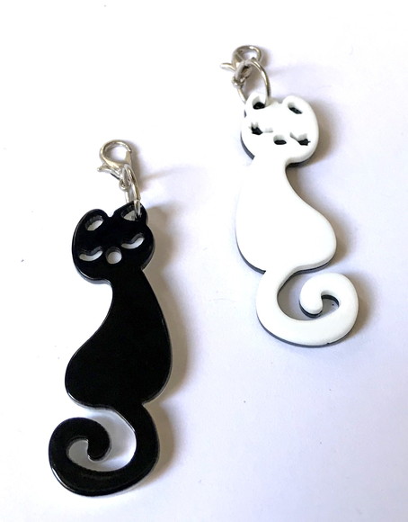 Kit 2 Pingente com Gato para Colar, Pulseira, Tornozeleira