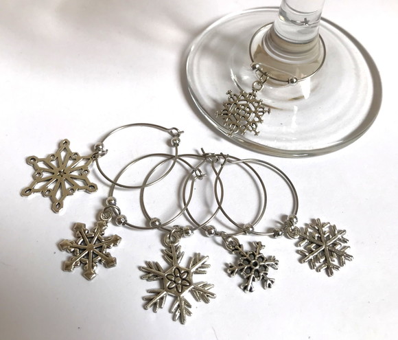 Marcadores de Taça Flocos de Neve - com 6 Natal / Ano Novo - Imagem 2