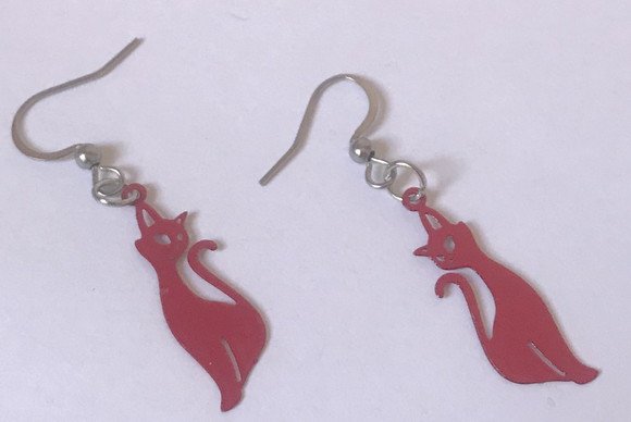 Brinco Com Gancho Aço Inox E Gato Vermelho